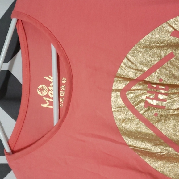 Top - Picture 2 of 2